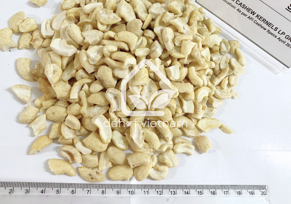 Vietnam Cashew Nuts - Large Piece (LP)